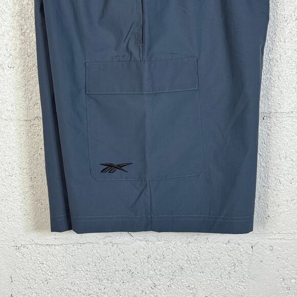 Reebok Men's Classics Uniform Regular-Fit 9" Cargo Shorts blue grey L MSRP $50 - Picture 4 of 8